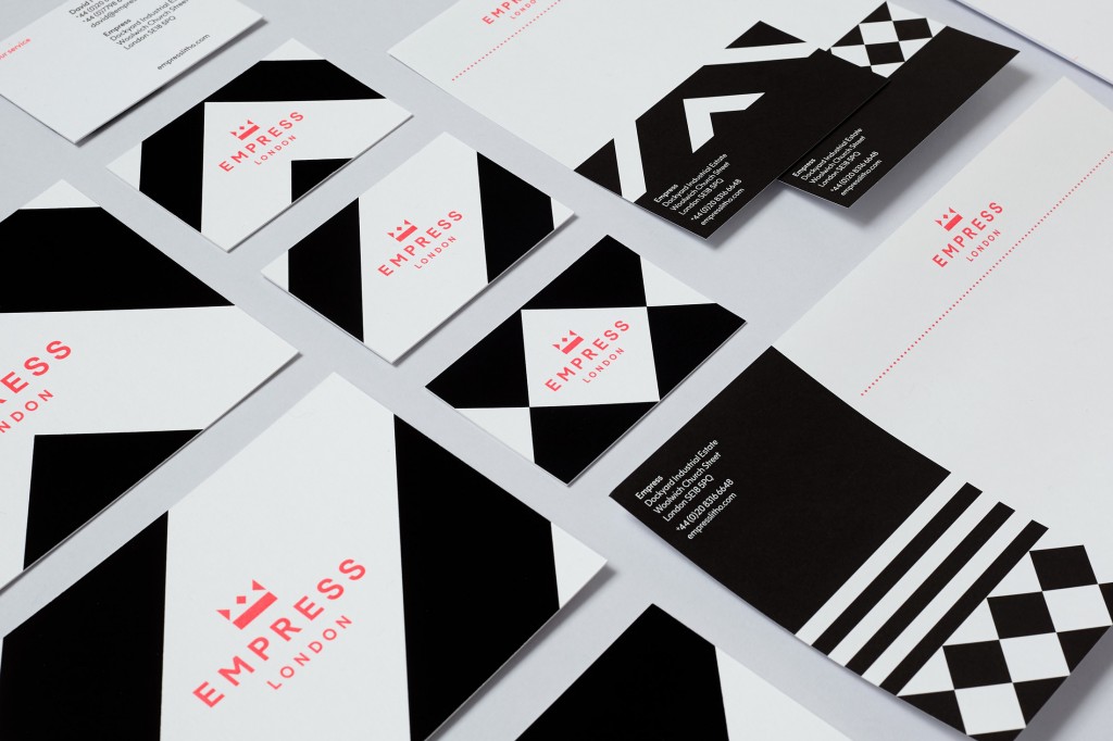 empress_stationery_01_c6cb61b5133699d97ef68ce871b08b4e