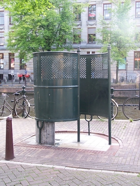 Krul Public toilet singel krul